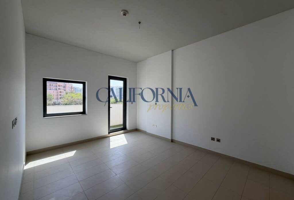 Duplex 3 Bed + Maid | Kitchen Appliances - 3