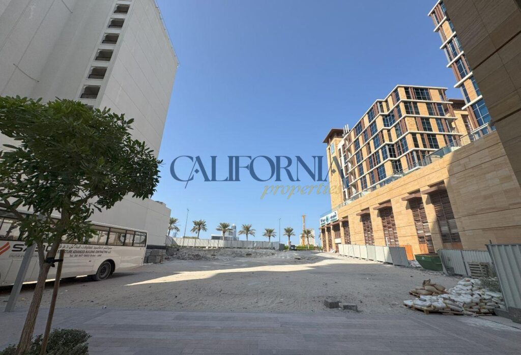 Freehold Plot | Residential and Retail Shops - 5