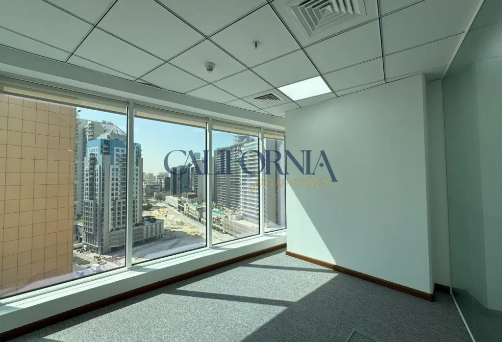 Fully Fitted | Canal View | Vacant - 1
