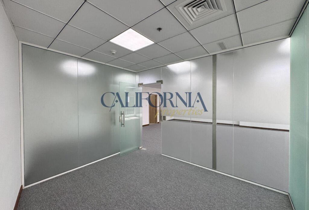 Fully Fitted | Canal View | Vacant - 7