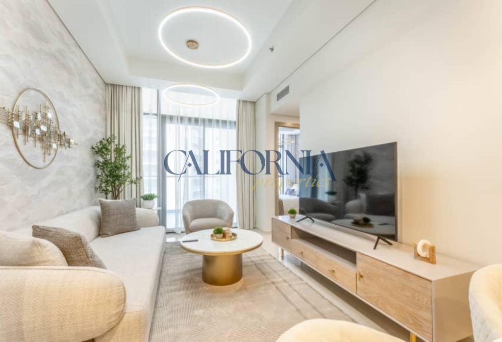 Fully Furnished | High Floor | Vacant on Aug - 13