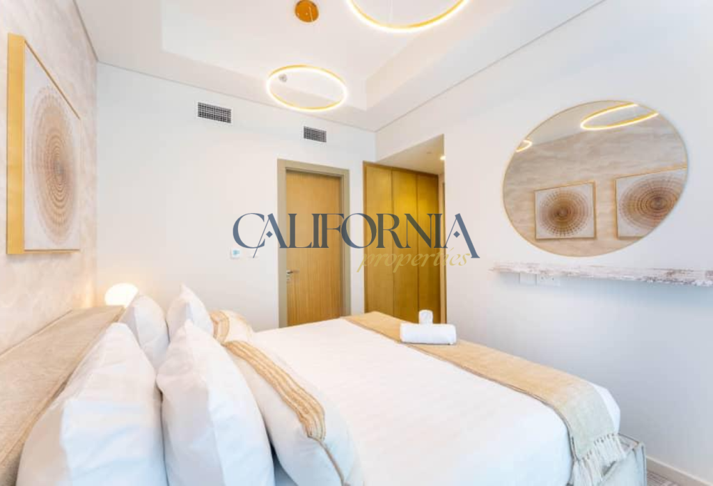 Fully Furnished | High Floor | Vacant on Aug - 20