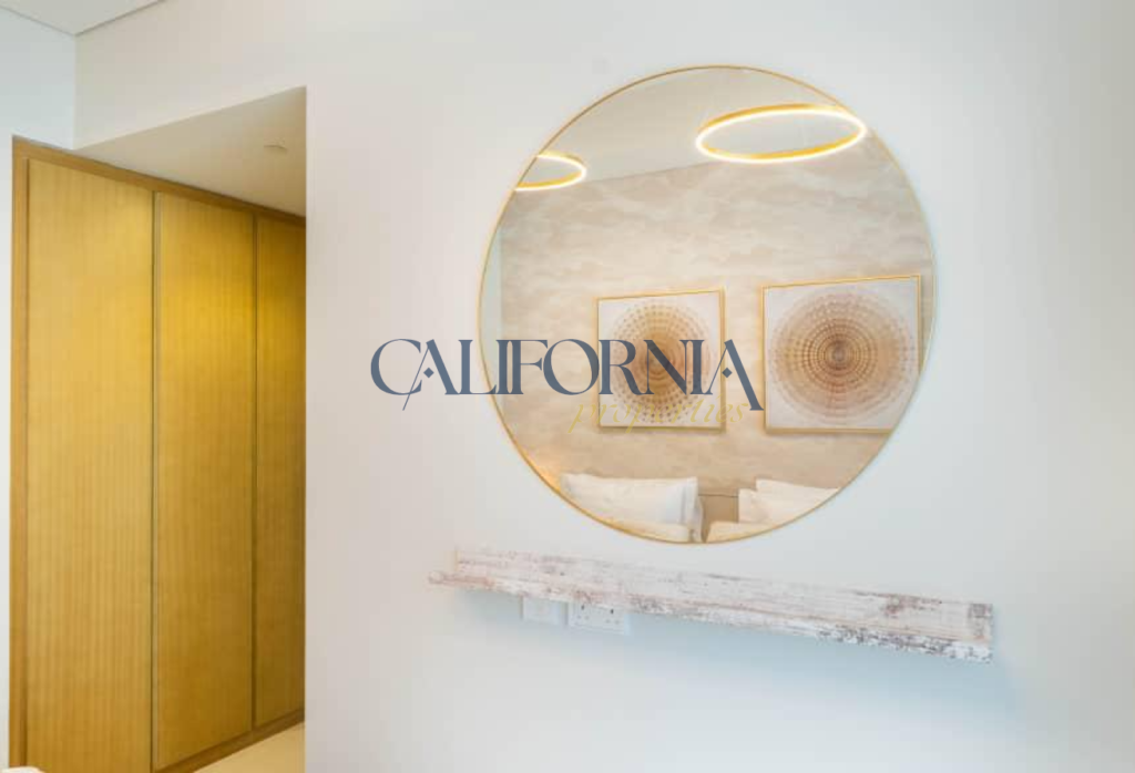 Fully Furnished | High Floor | Vacant on Aug - 21