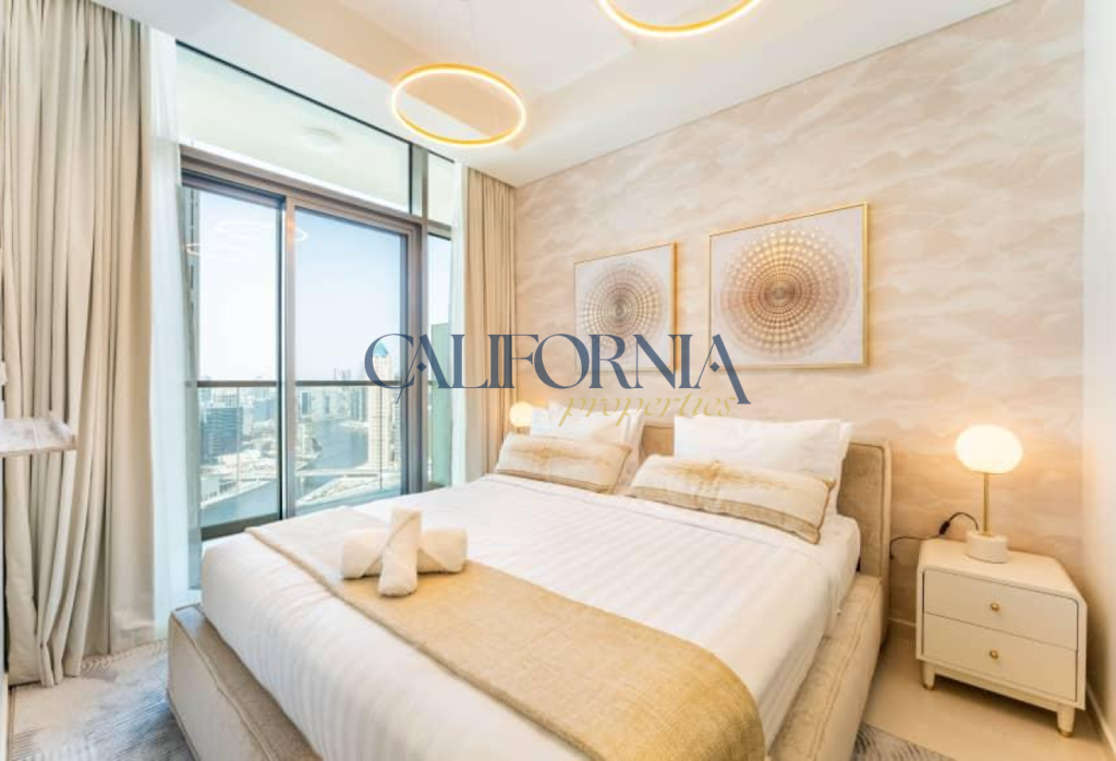 Fully Furnished | High Floor | Vacant on Aug - 25