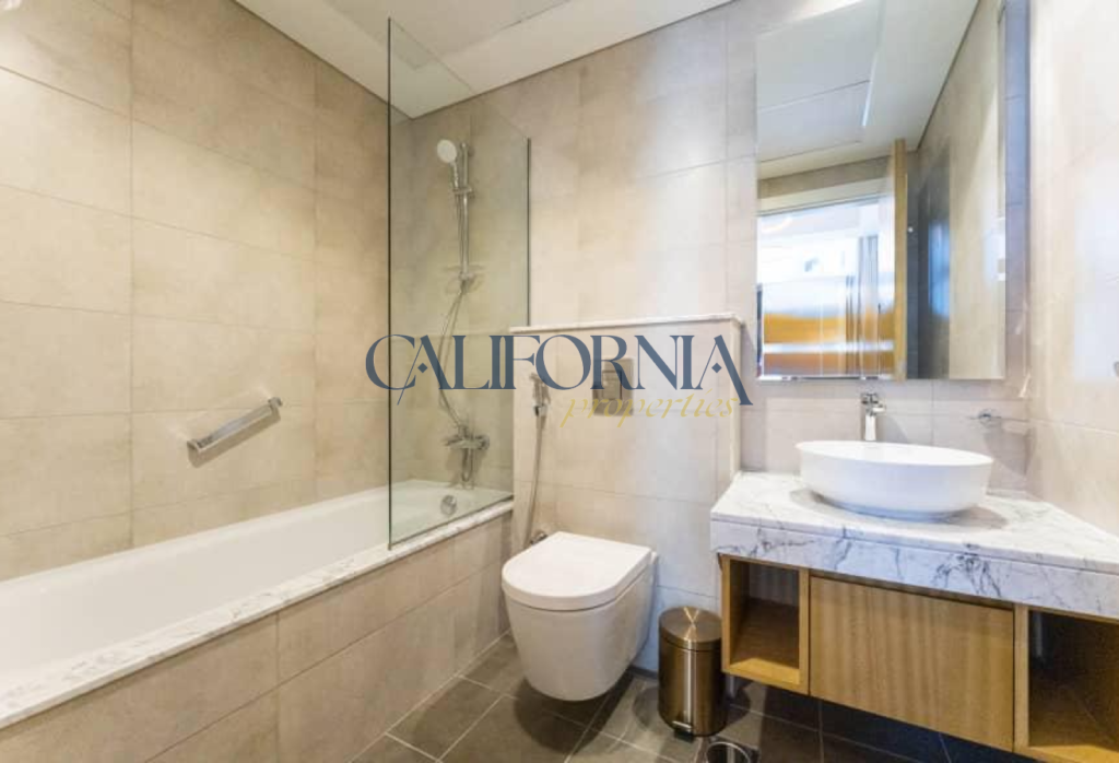 Fully Furnished | High Floor | Vacant on Aug - 30