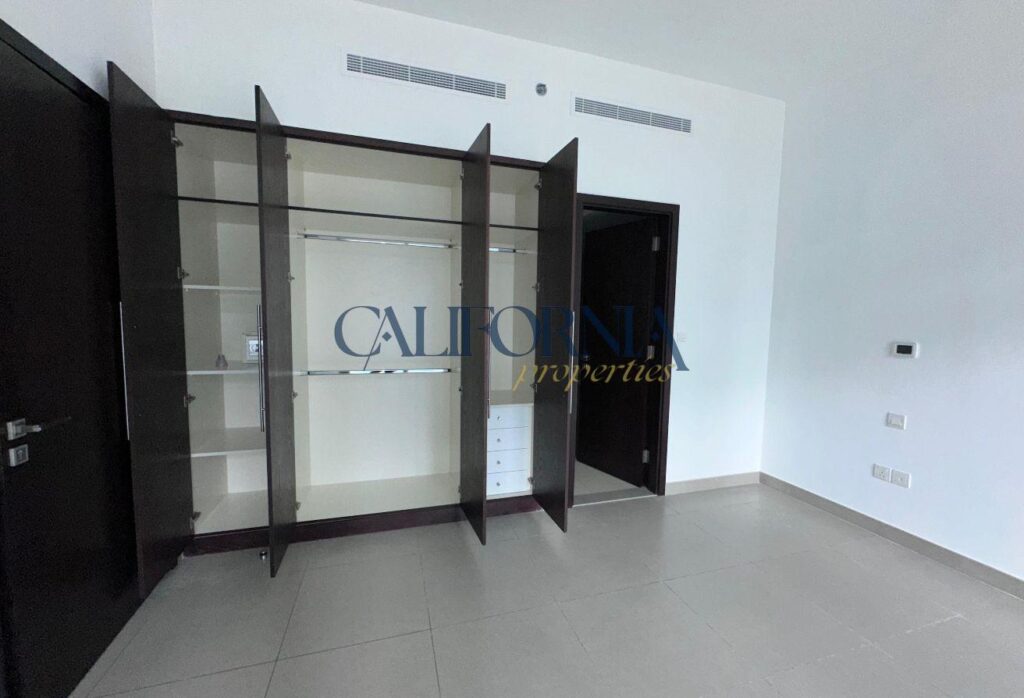 Spacious Layout | Vacant | Negotiable Price - 11