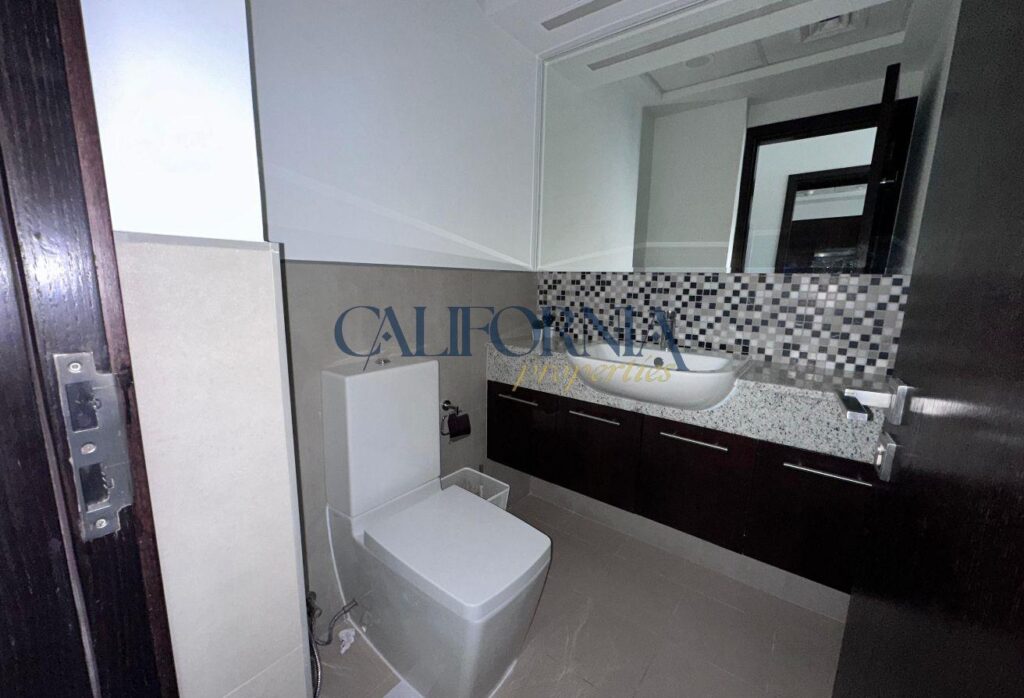Spacious Layout | Vacant | Negotiable Price - 8