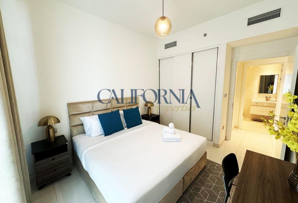 Water VIew | Vacant | Fully Furnished - 6