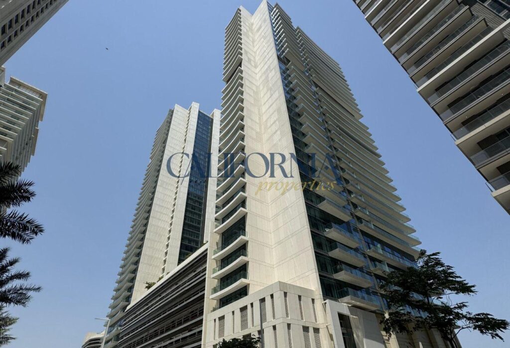 Water VIew | Vacant | Fully Furnished - 9