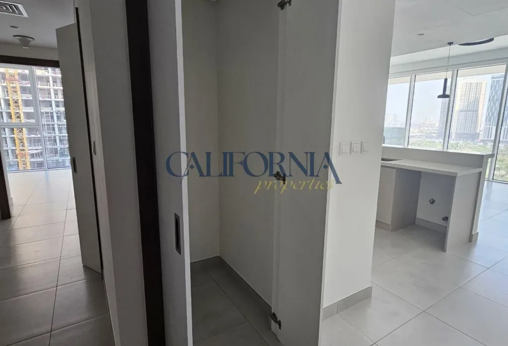 Corner Unit | Dubai Frame and Park View - 12