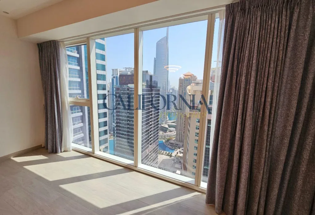 Large Layout | 1 Bed + Study | Kitchen Appliances - 2