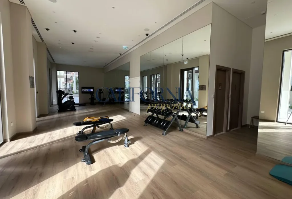 Prime Location | Best Deal for Investors - 13