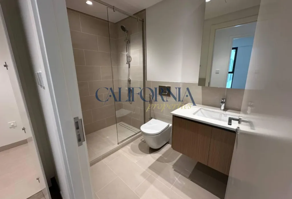 Prime Location | Best Deal for Investors - 5