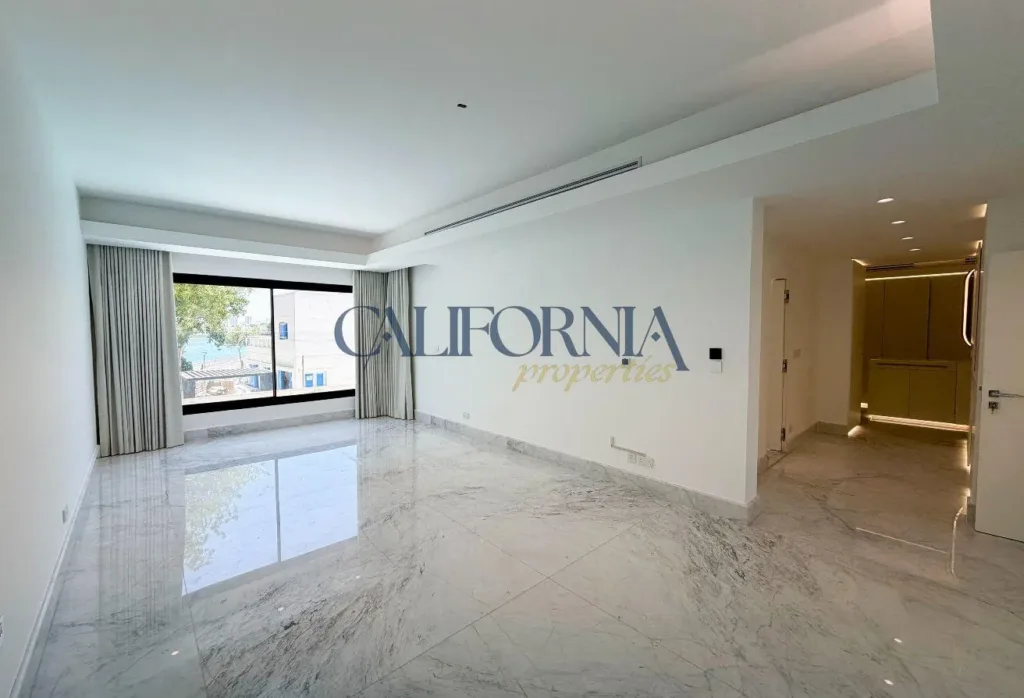 Single Corner Villa | Lake View | Branded Finishes - 11