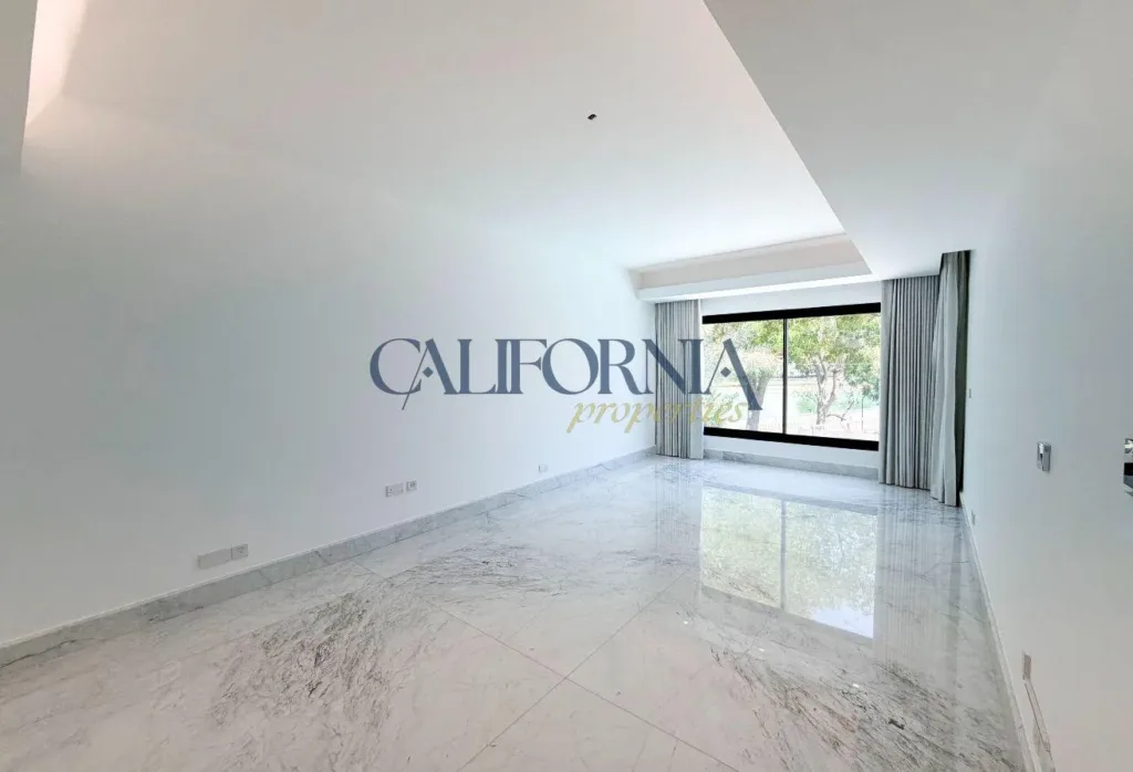 Single Corner Villa | Lake View | Branded Finishes - 14