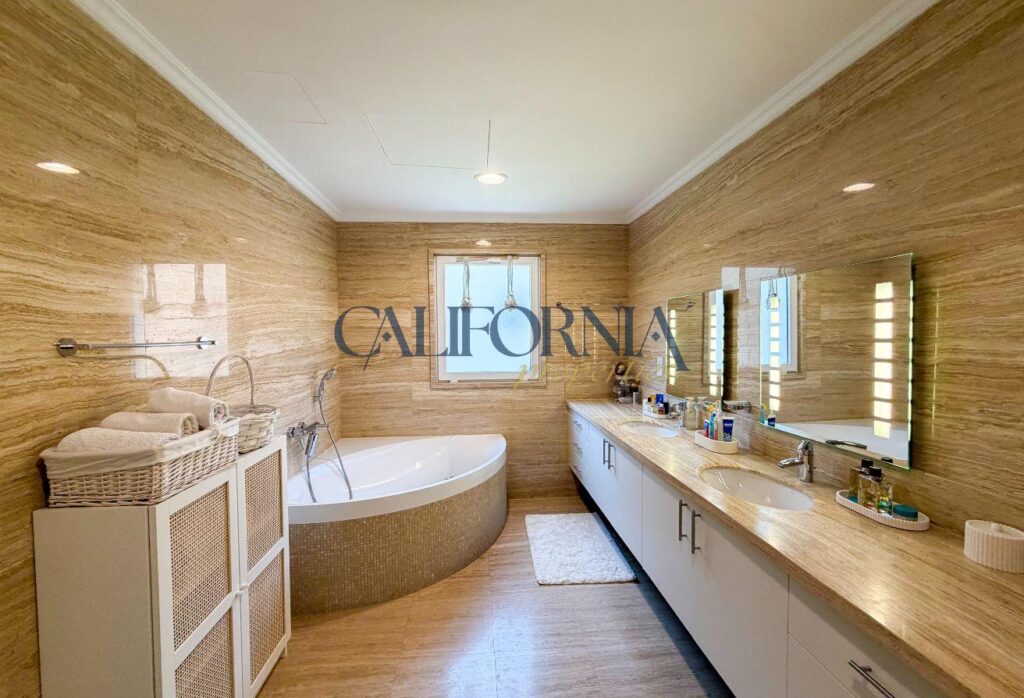 Upgraded Villa | Park View | Private Pool - 21