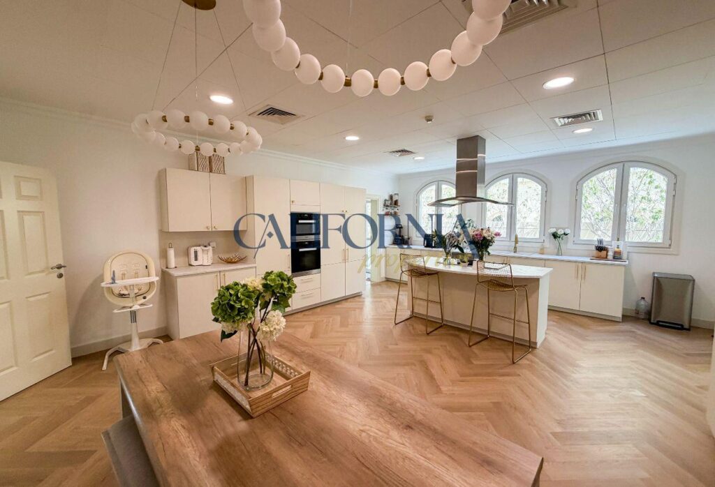 Upgraded Villa | Park View | Private Pool - 8