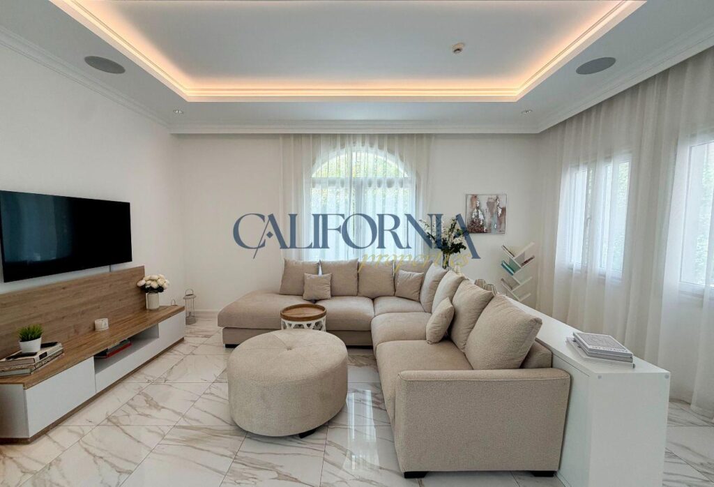 Upgraded Villa | Park View | Private Pool - 9