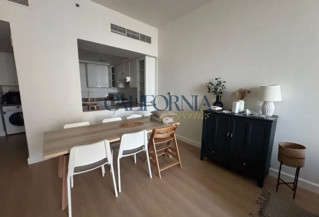 Fully Furnished | Vacant | Large Balcony - 1