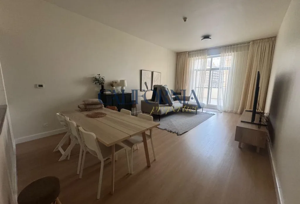 Fully Furnished | Vacant | Large Balcony - 4