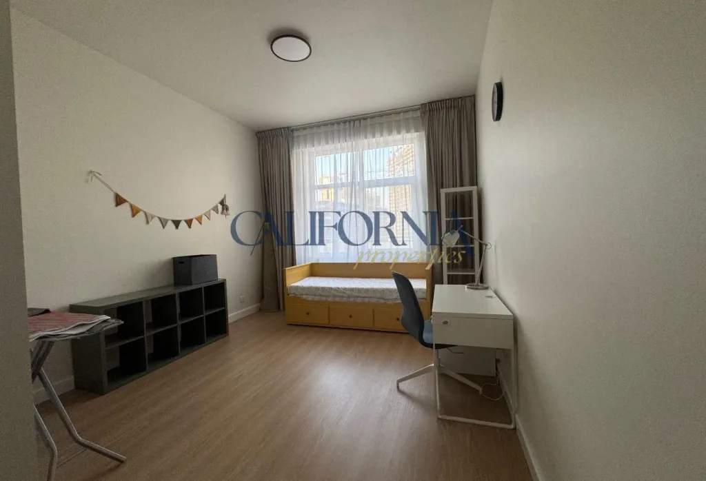 Fully Furnished | Vacant | Large Balcony - 7