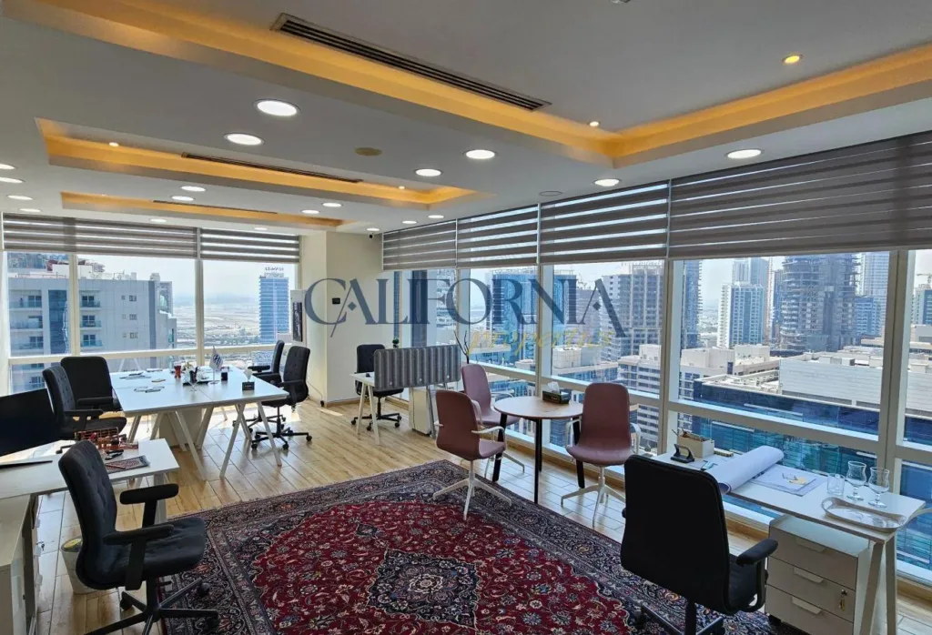 Furnished Corner Office | Marina & City View - 3