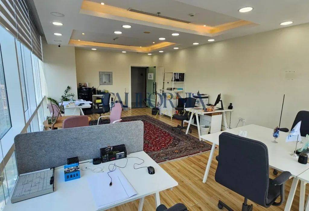 Furnished Corner Office | Marina & City View - 7
